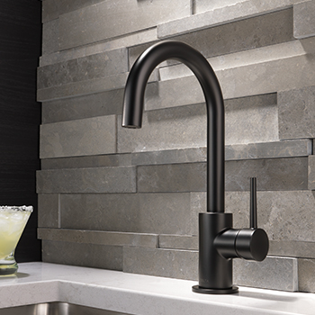 https://www.deltafaucet.ca/sites/delta/files/2019-12/Bar_0.jpg